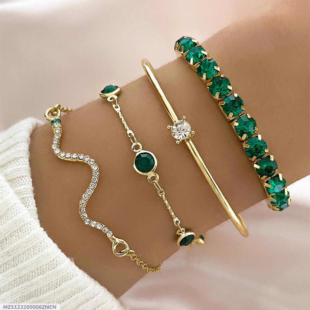 4pcs  gold plated Rhinstone charm bracelets