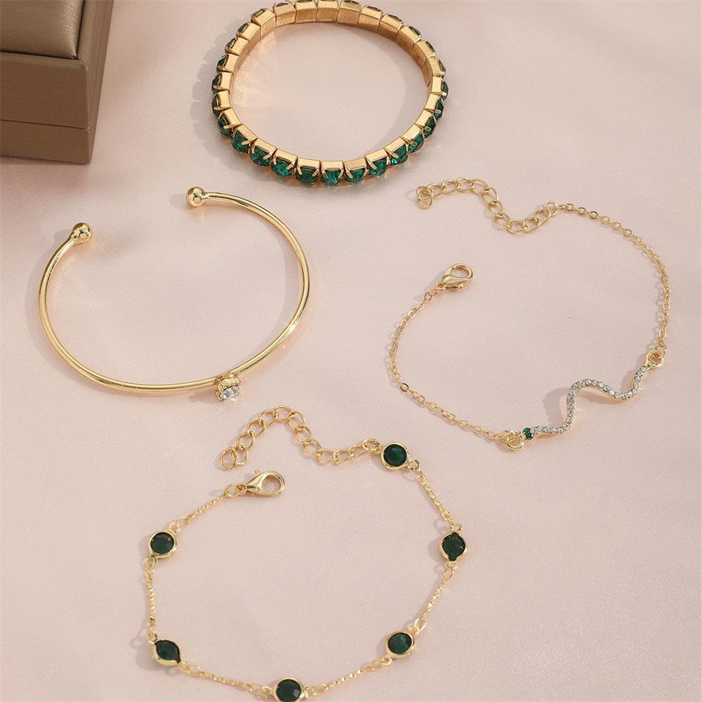4pcs  gold plated Rhinstone charm bracelets